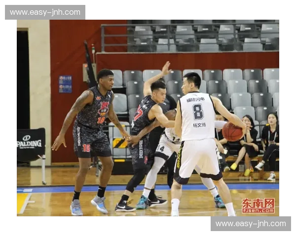 灵动闪电碰撞硬核力量:日本女篮vs美国女篮,一场颠覆想象的篮球次元之战